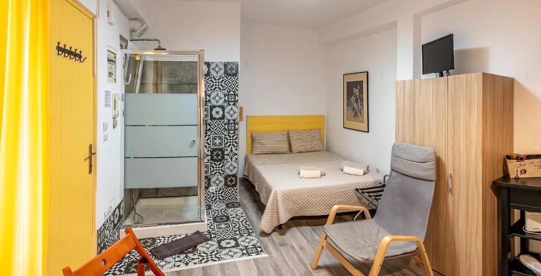 Ground Studio In Bohemian Psiri In The Historic Center-In Vivo Apartments-1